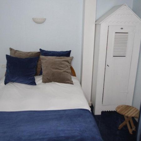 Hotel Le Suroit Perros-Guirec Eksteriør billede